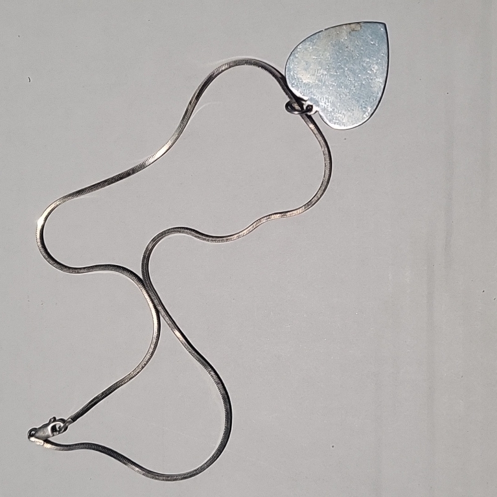 Heart pendant